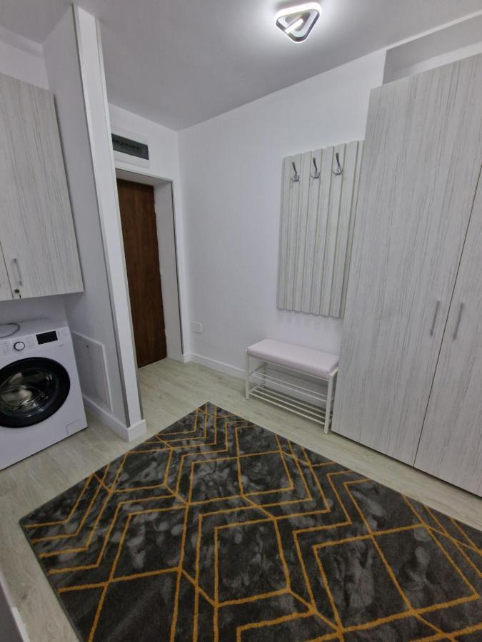 Yza Mamaia Corallia Bagian luar foto